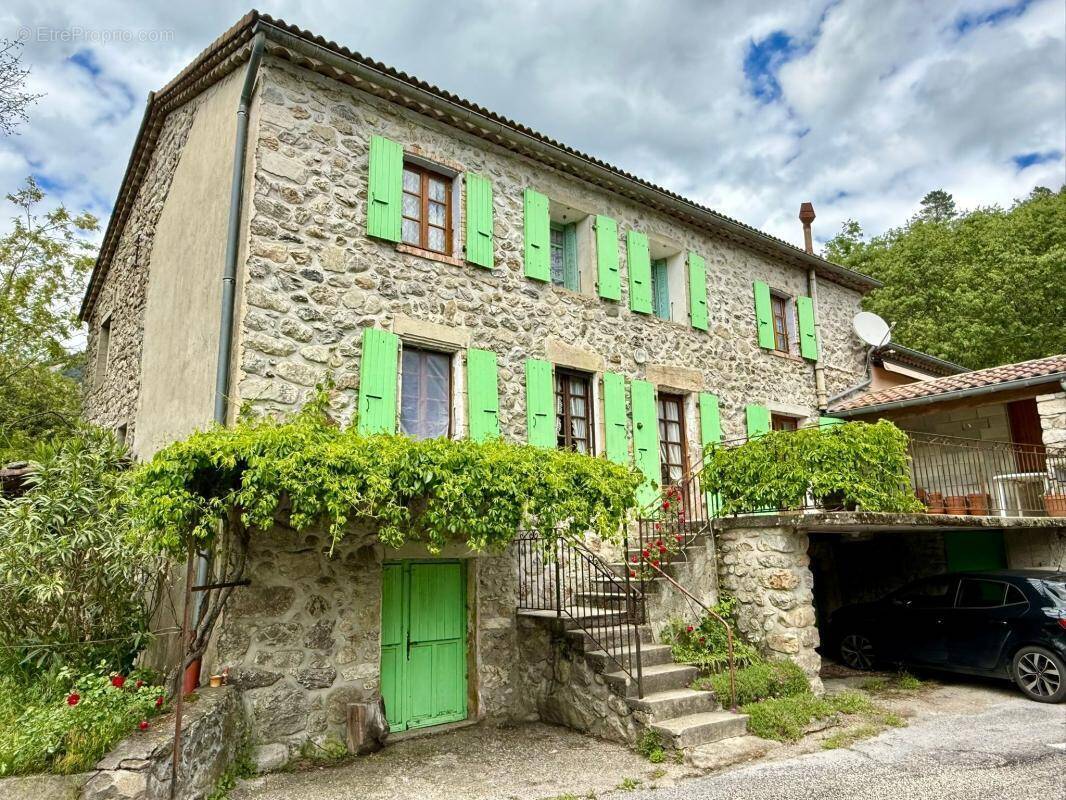 Maison à ROCLES