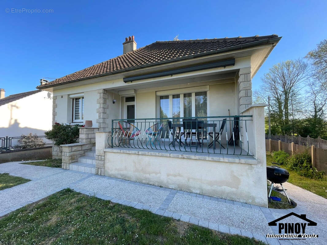 Maison à VOULX