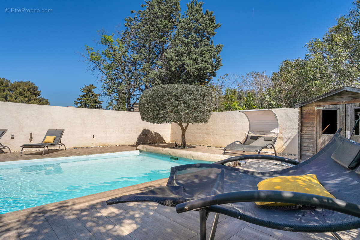 Appartement à MARSEILLE-11E