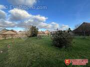 Terrain à PACY-SUR-EURE