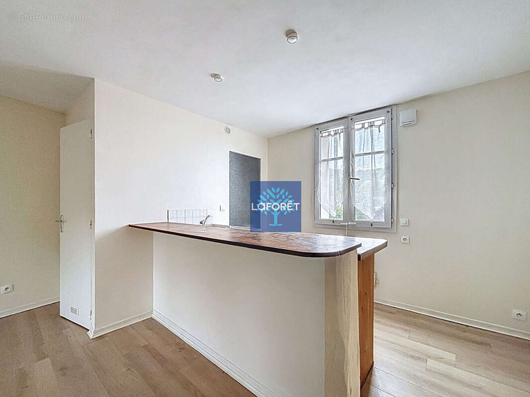 Appartement à VAUREAL