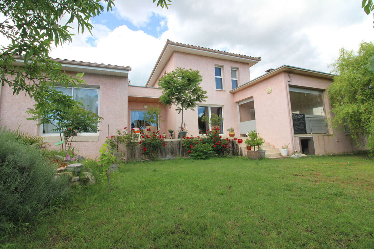 Maison à SAINT-CLEMENT