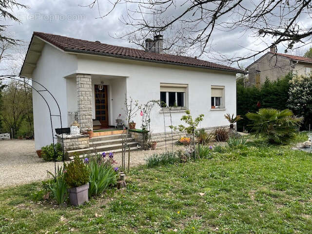 Maison à NERAC