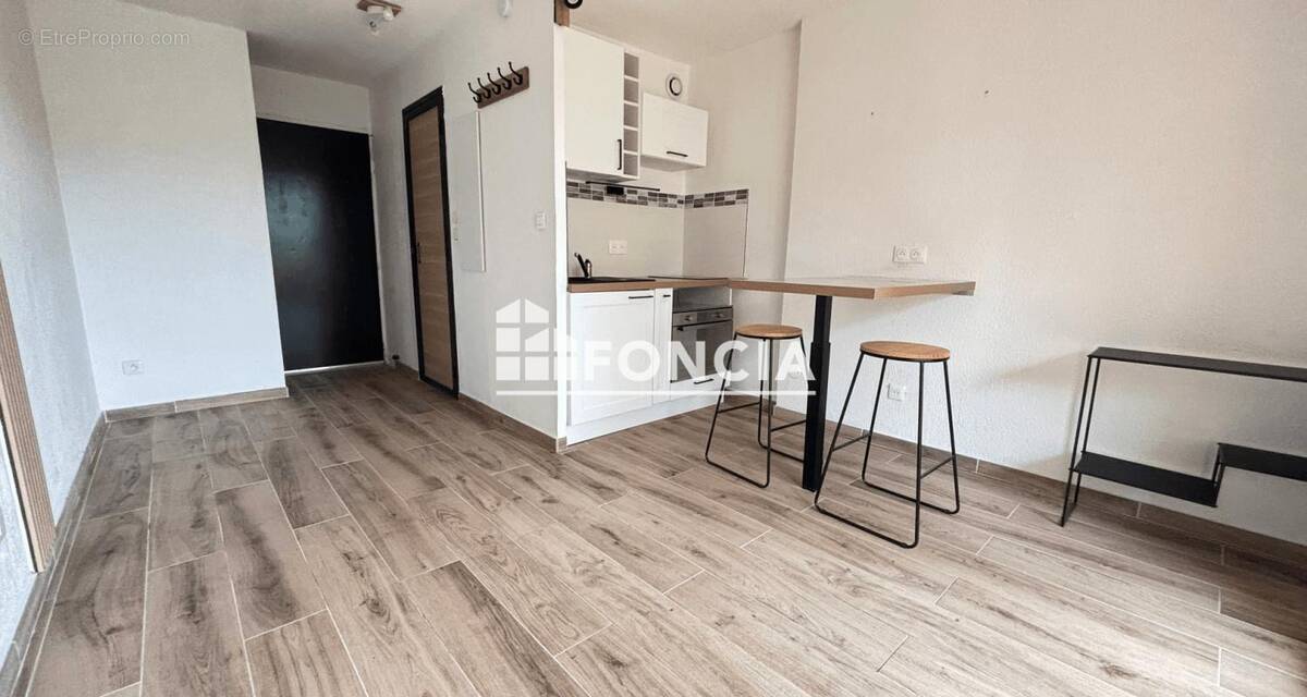 Appartement à SAUSSET-LES-PINS