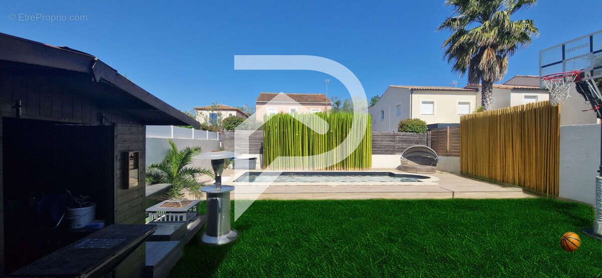 Maison à AIGUES-MORTES