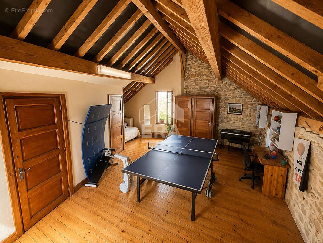 Maison 140m² à vertrieu - photo 15
