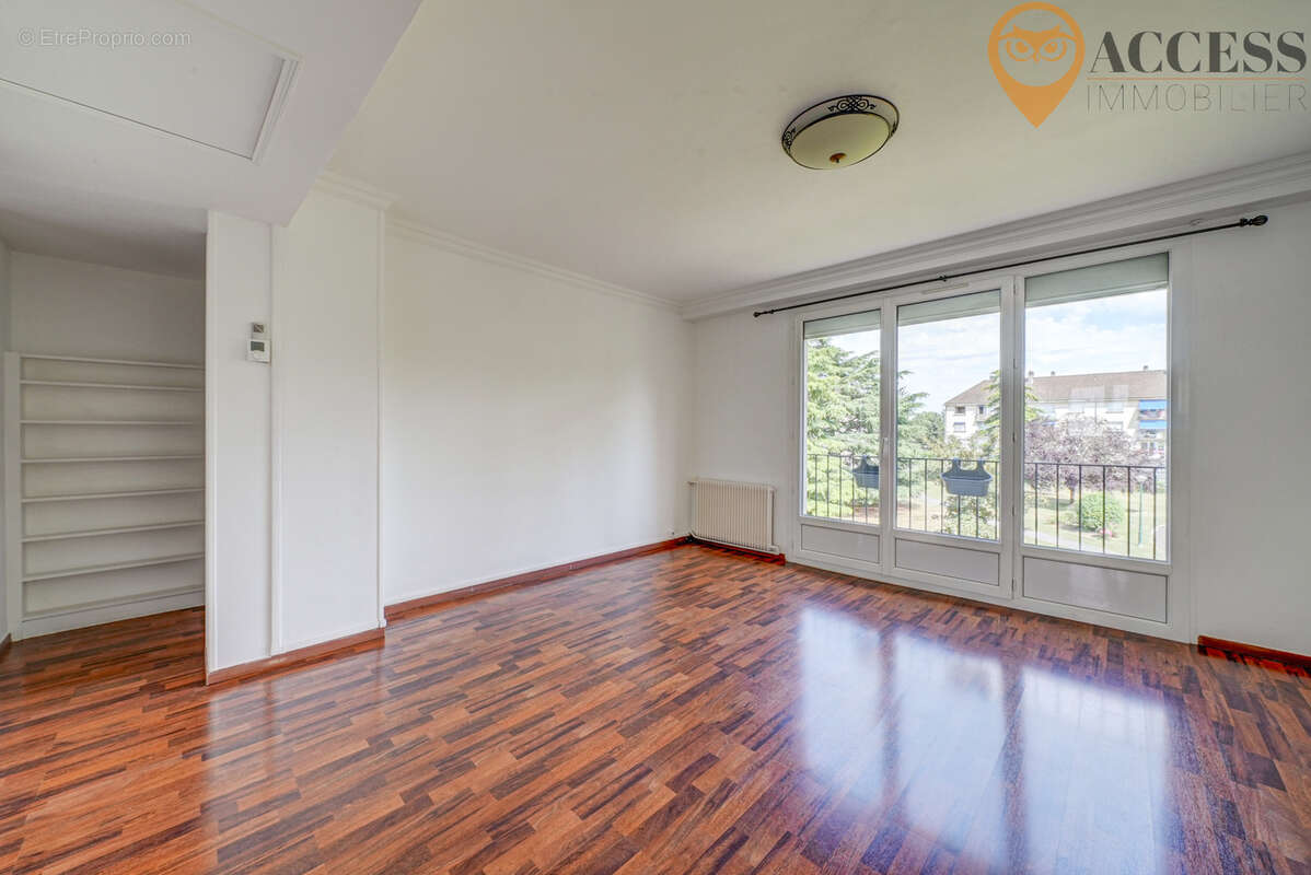 Appartement à GROSLAY