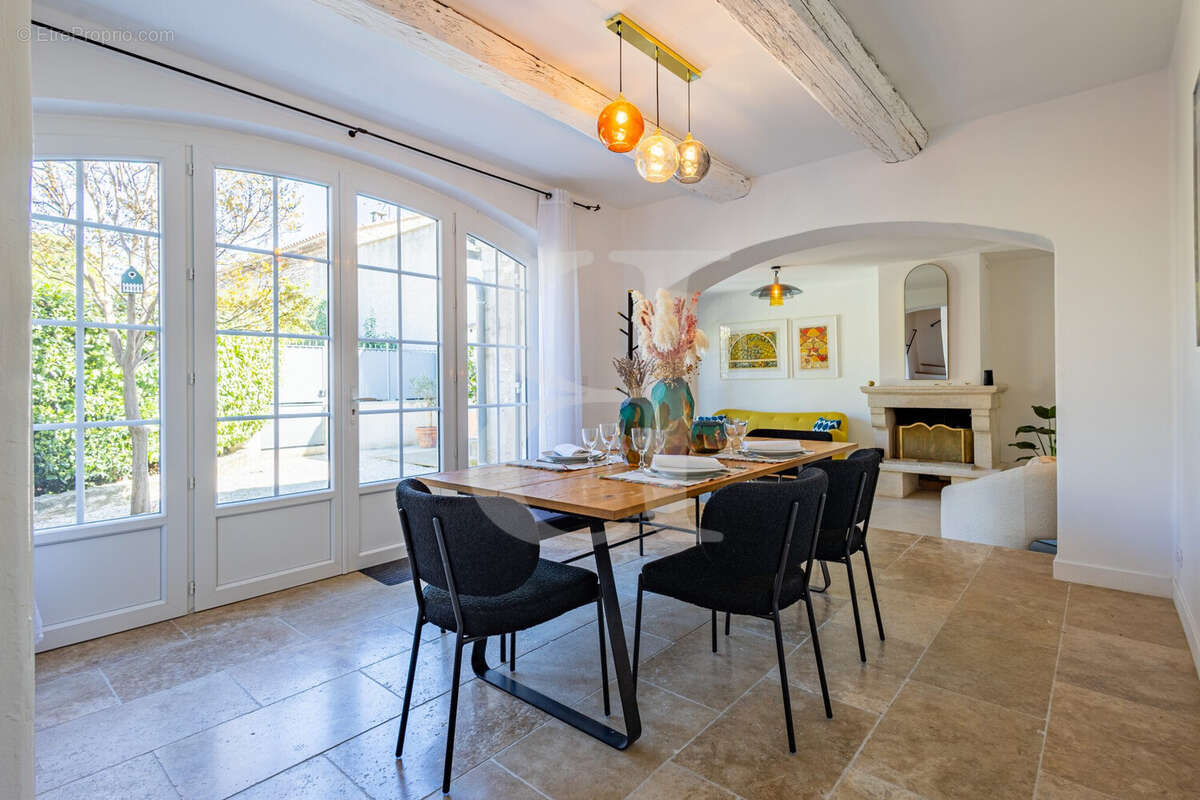 Maison à SAINT-REMY-DE-PROVENCE