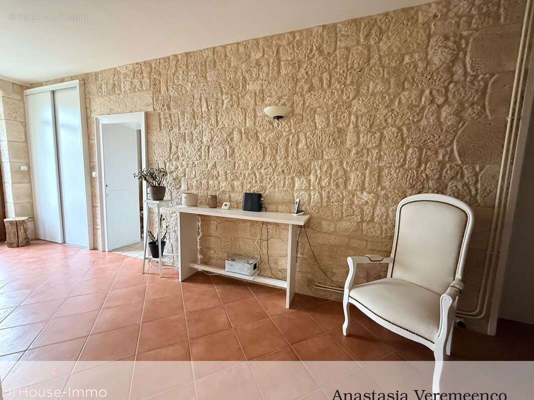 Maison 330 m² à Monsegur  - photo 13