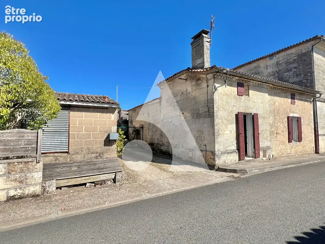 Photo Maison à Les Artigues-De-Lussac au prix de 99 500€
