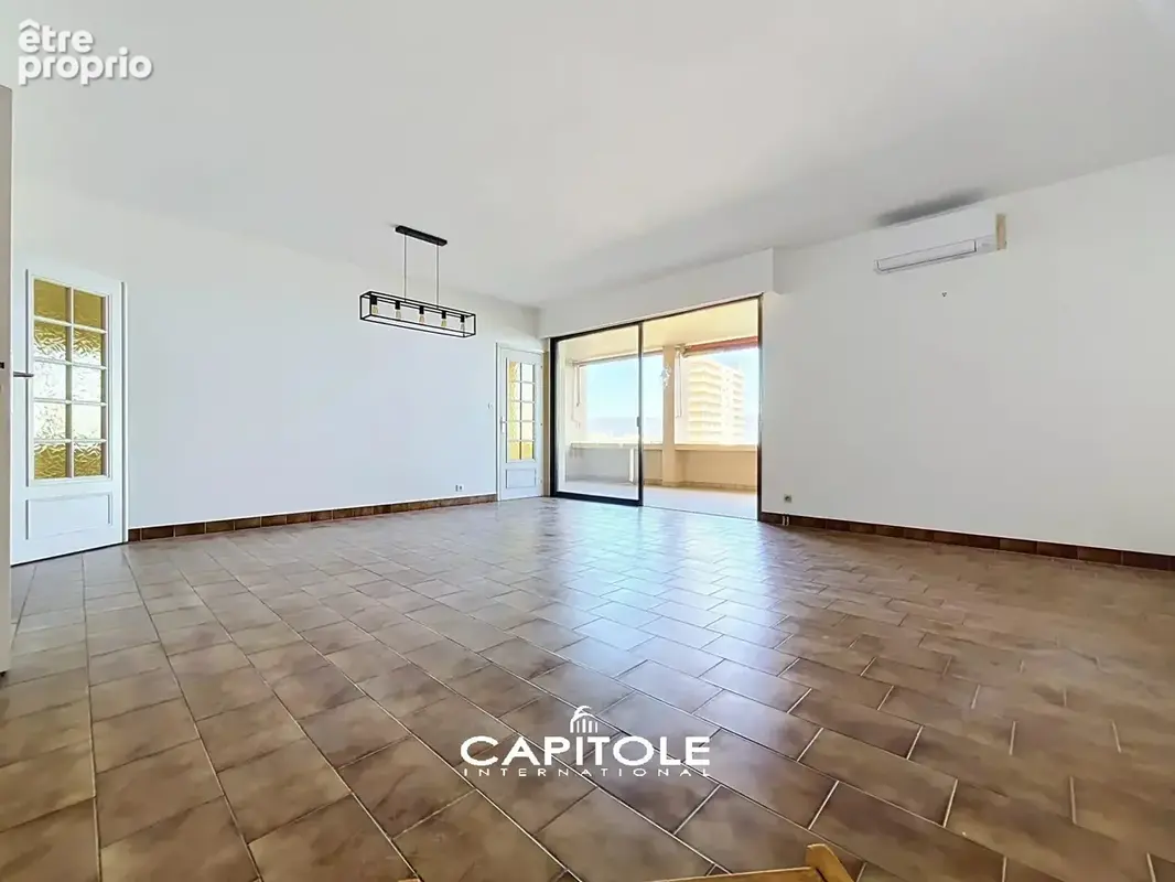 Ajaccio – salario – f5 de 143 m² avec terrasse de 39 m², jardin privatif de 130 m² et vue panoramique sur le golfe – tennis, cav - photo 4