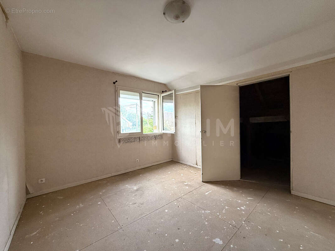 Maison à COSNE-COURS-SUR-LOIRE