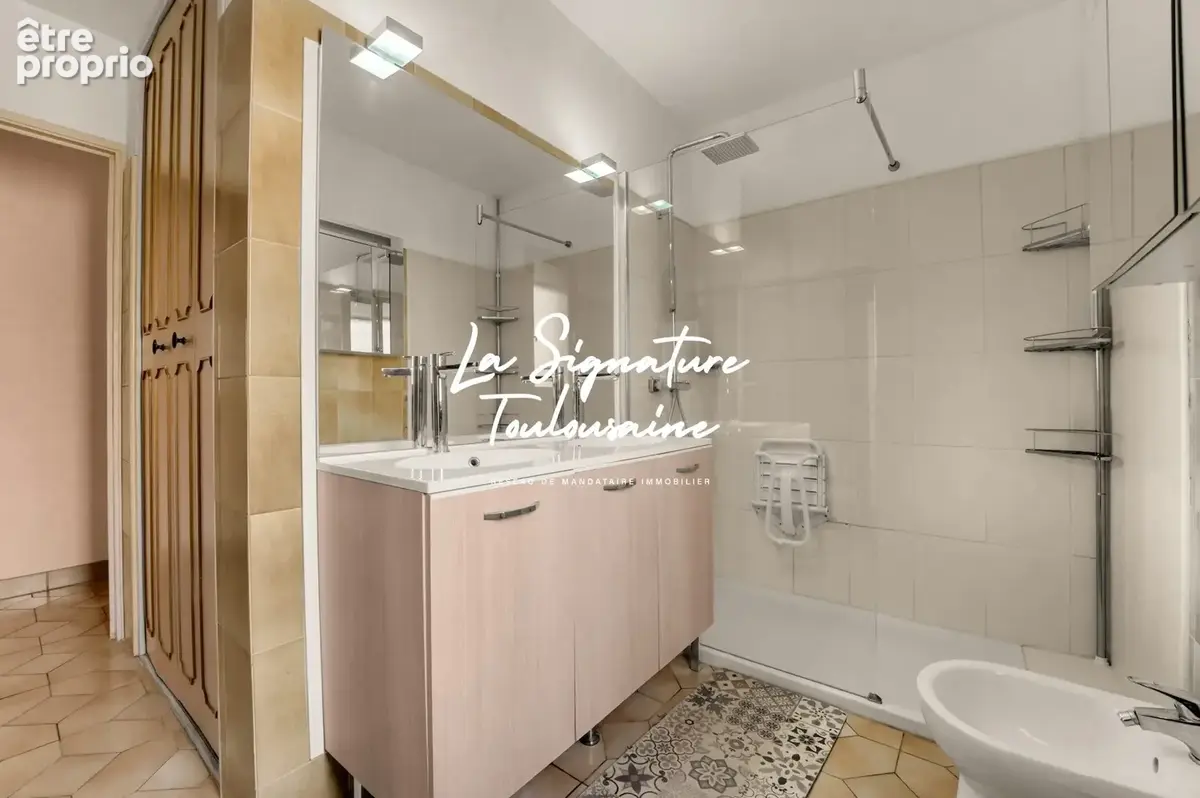 Maison 10 pièces 220 m² à vendre à Villeneuve-Tolosane (31270) - photo 7