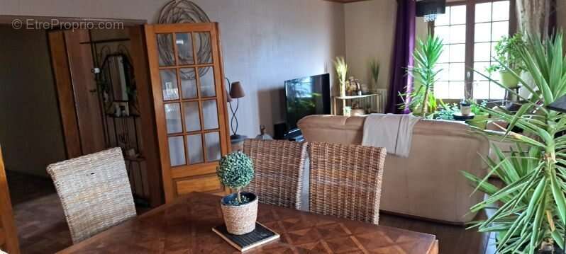 Maison à SAINT-MARTIN-VALMEROUX