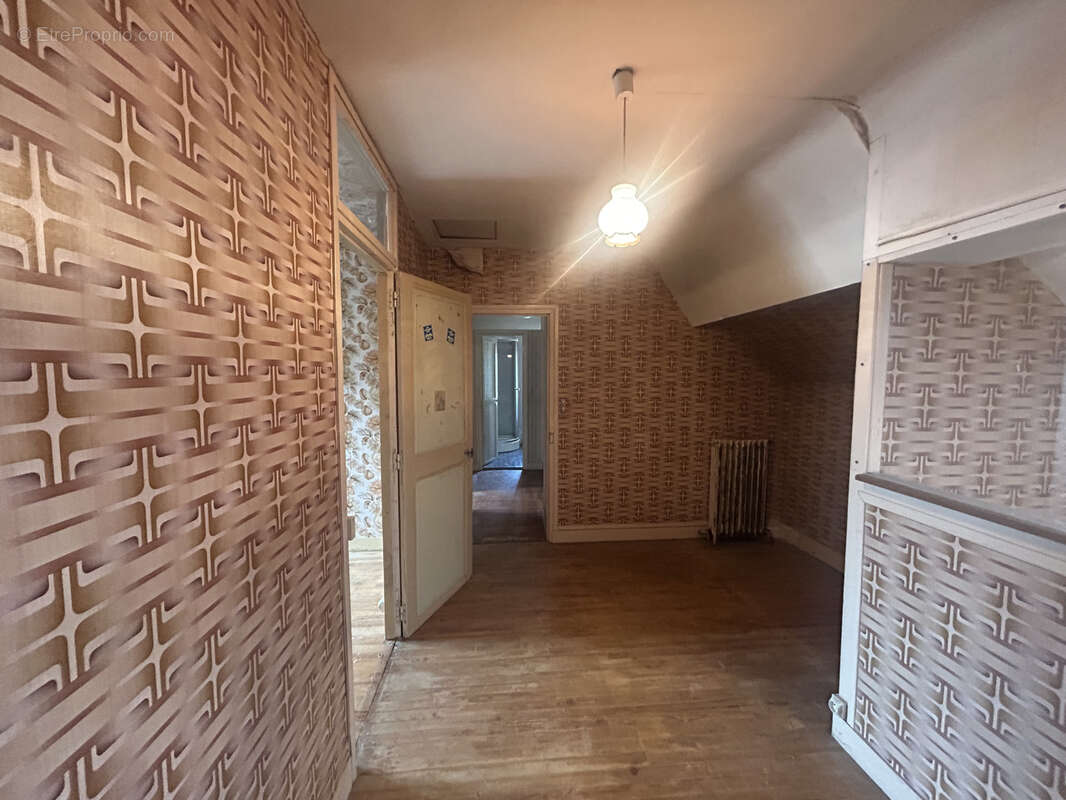 Ormoy la Rivière. Maiosn de 89 m2 avec terrasse, garage et cave - photo 8