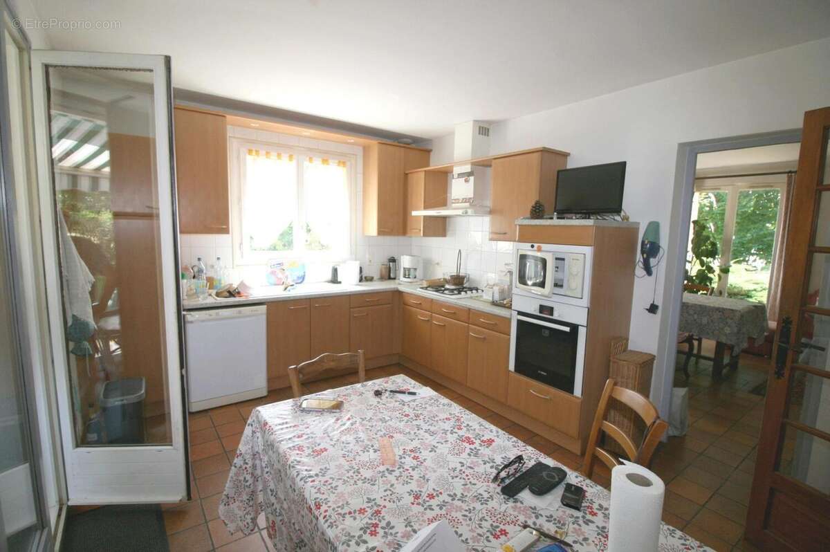 Maison 203 m² à Dole  - photo 5