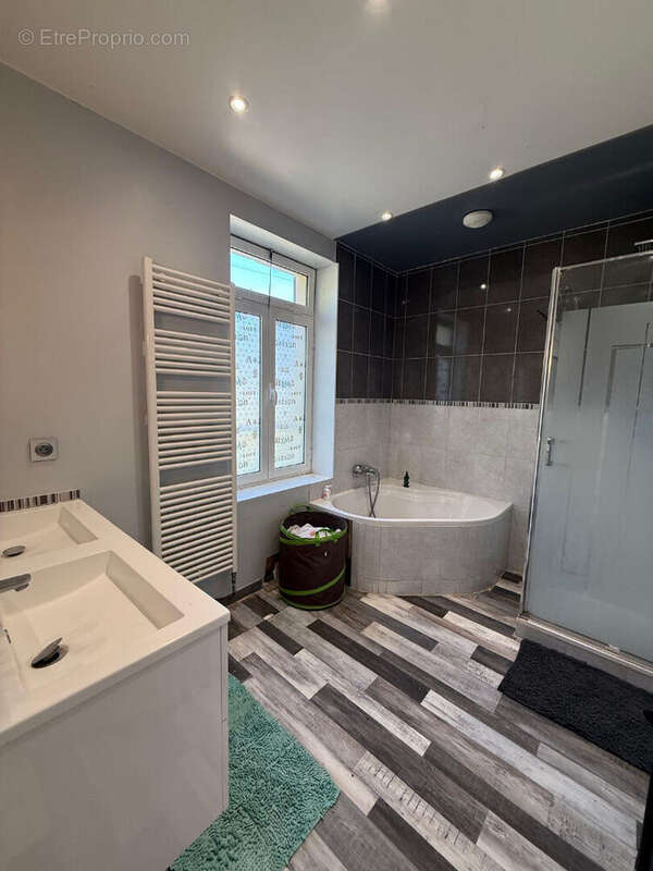 Maison à SAINTE-AULDE