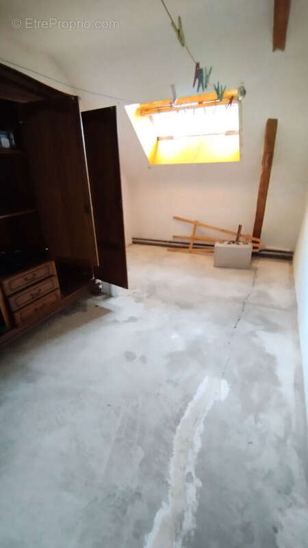 Maison à TOURNON-SAINT-MARTIN