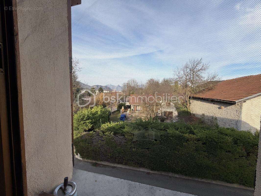 Appartement à VARCES-ALLIERES-ET-RISSET