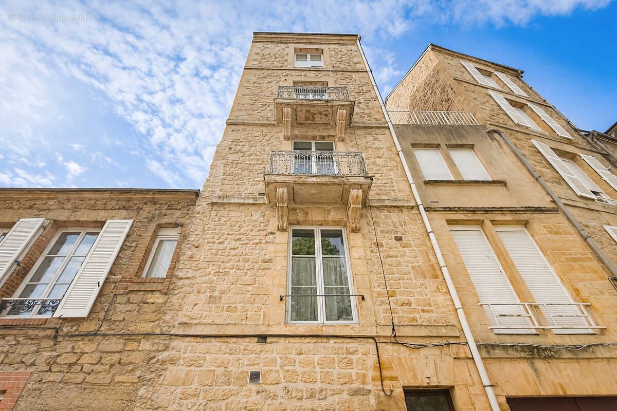 Appartement à CHARLEVILLE-MEZIERES