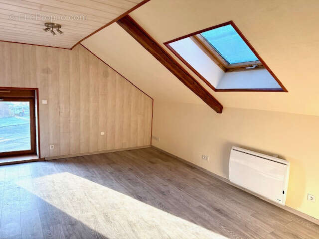 Appartement à AVOUDREY