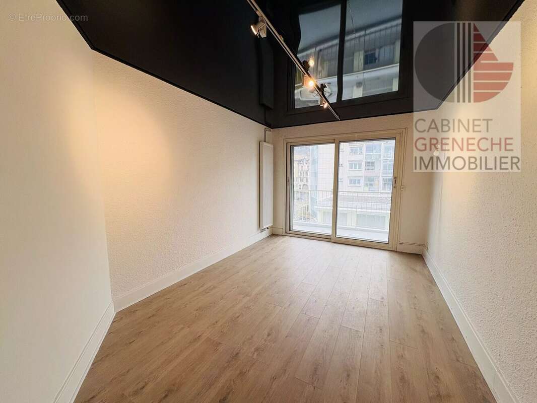 Appartement à EVIAN-LES-BAINS