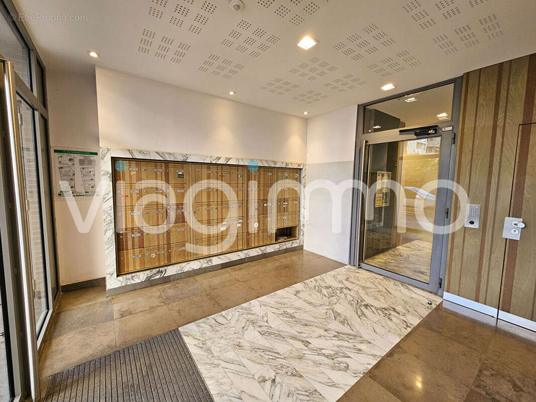 Appartement à LYON-8E