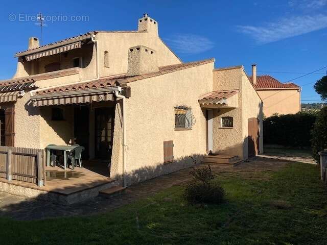 Maison à SIX-FOURS-LES-PLAGES