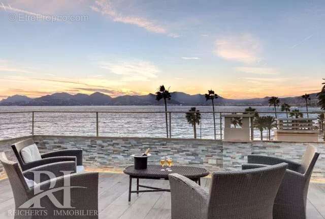 Appartement à CANNES