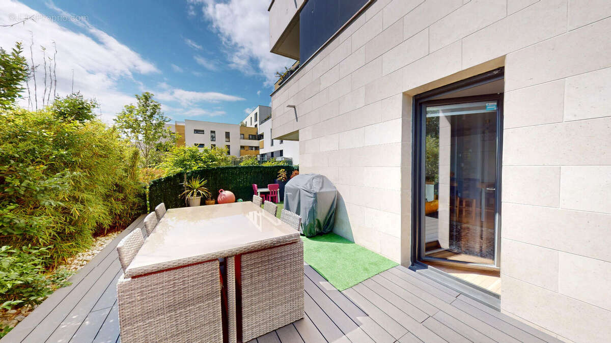 St CYR L'ÉCOLE 4P (3 chambres/SDB/SDE), terrasse 34m², 2 Pkgs - photo 15
