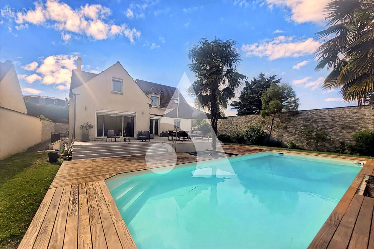 Maison à L'ISLE-ADAM