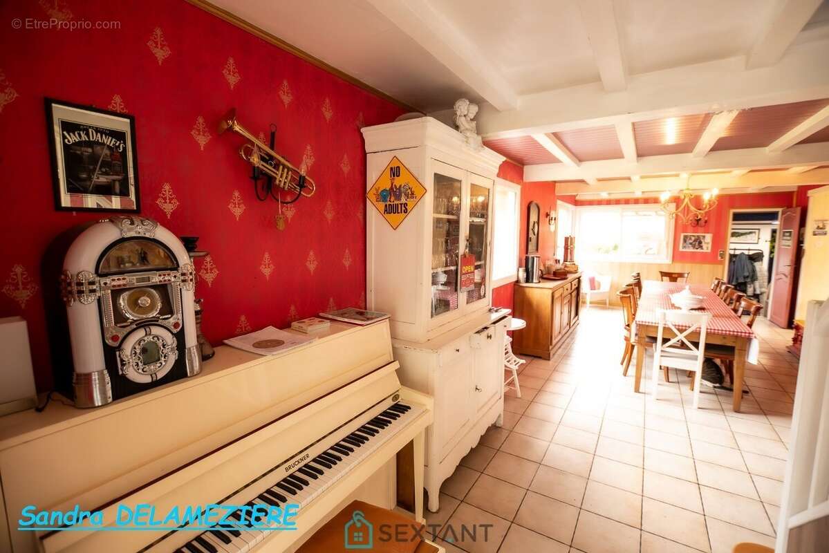 Maison de caractère, Jardin clos, terrasses et dépendance; - photo 13