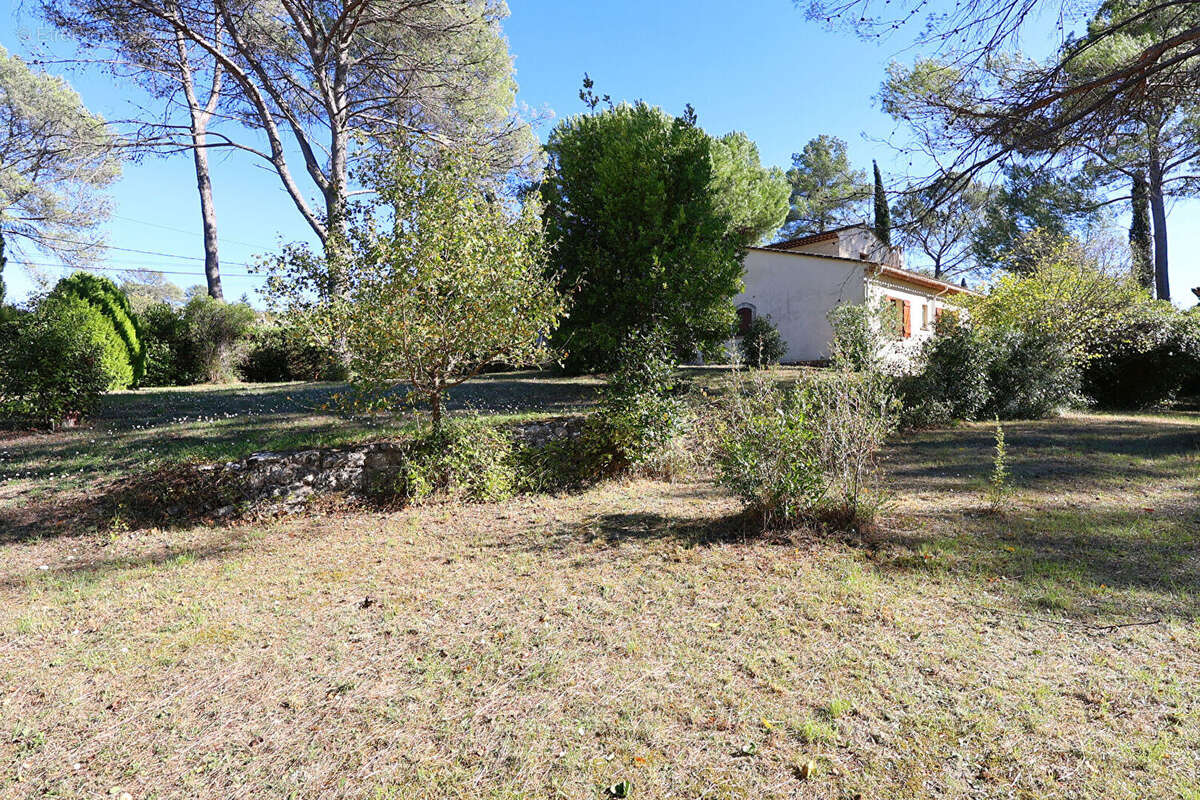 Maison à PEYMEINADE