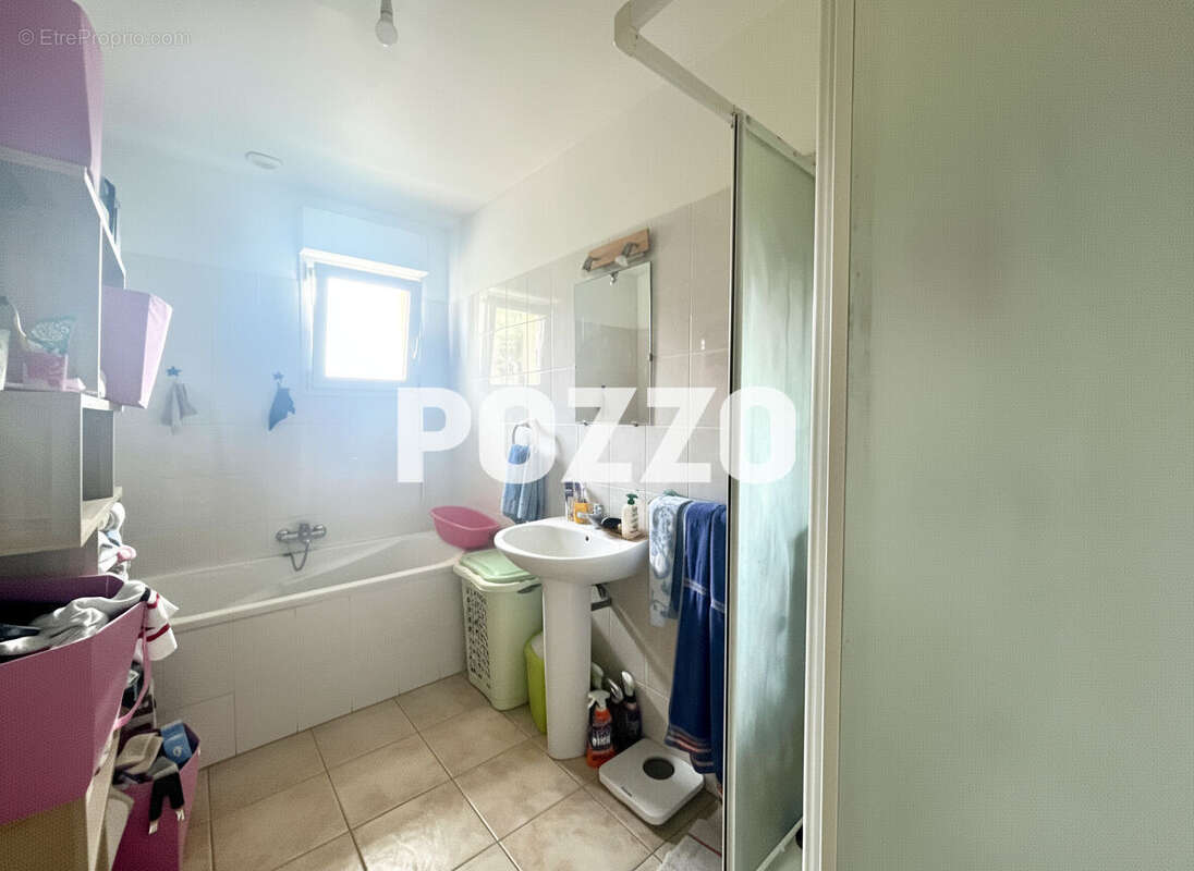 Maison à SAINT-PAIR-SUR-MER