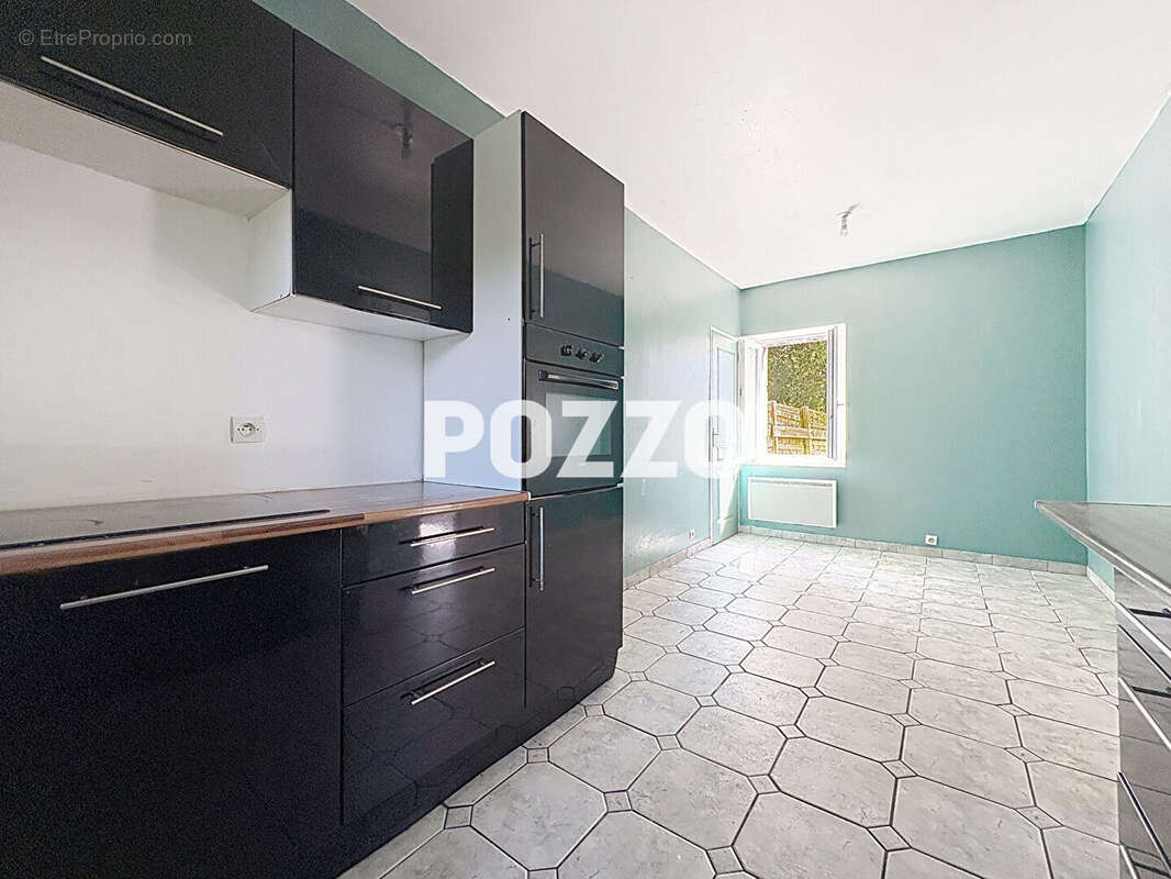 Maison à MONTPINCHON