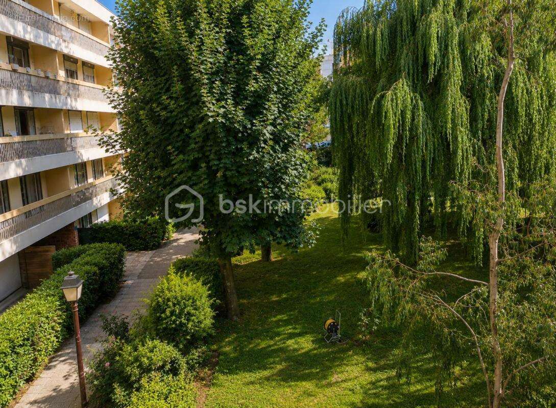 Appartement à ELANCOURT