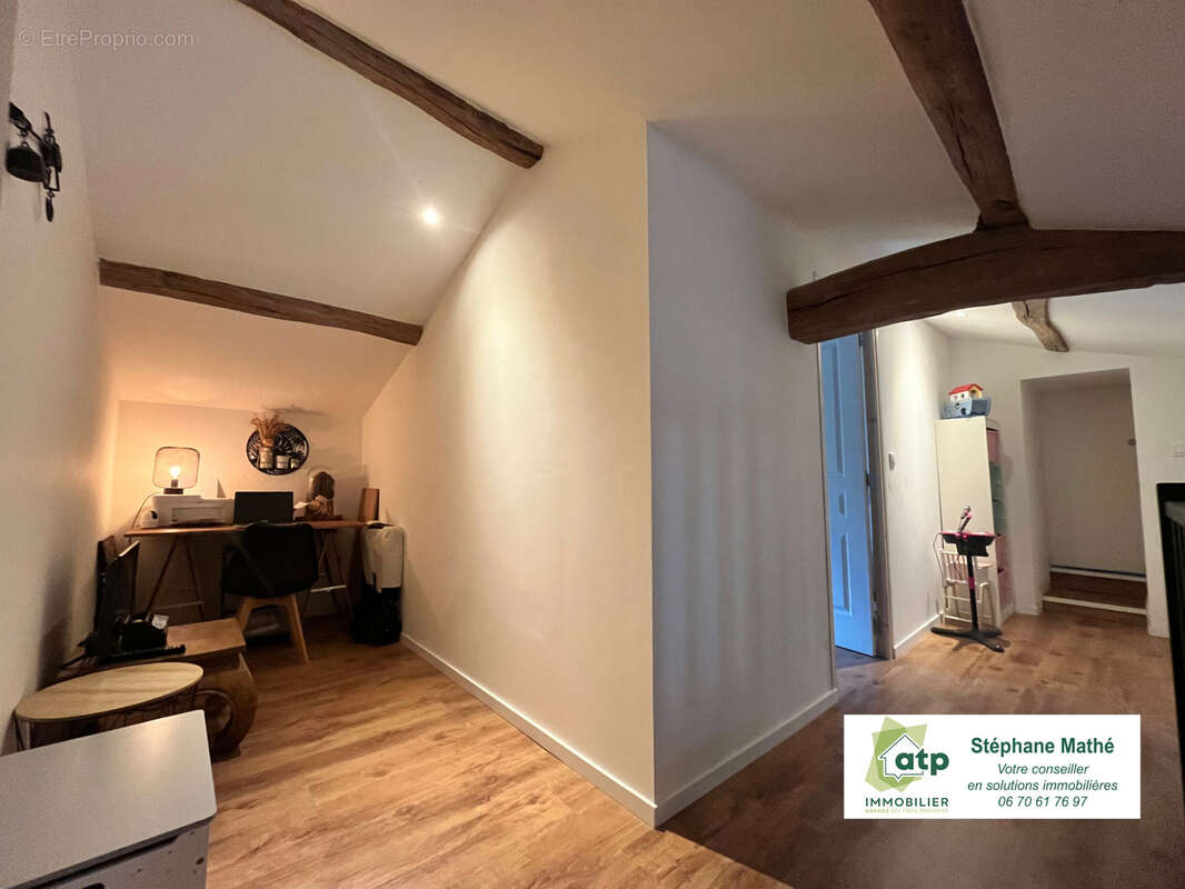 Maison à LES BROUZILS