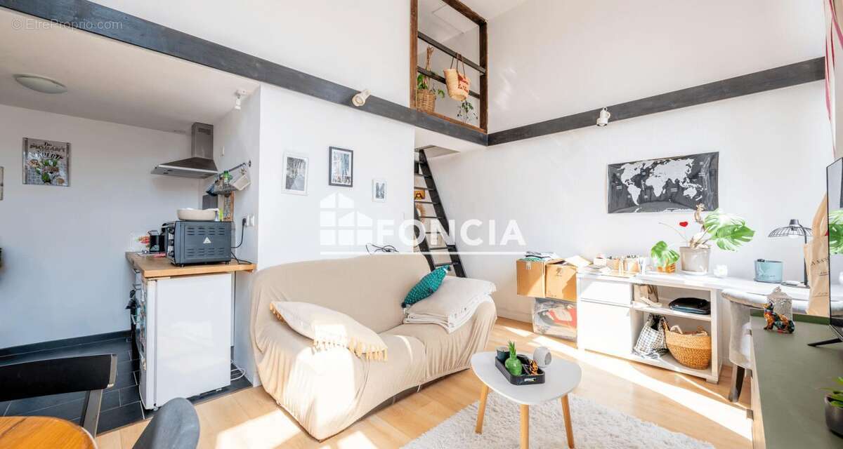 Appartement à BORDEAUX