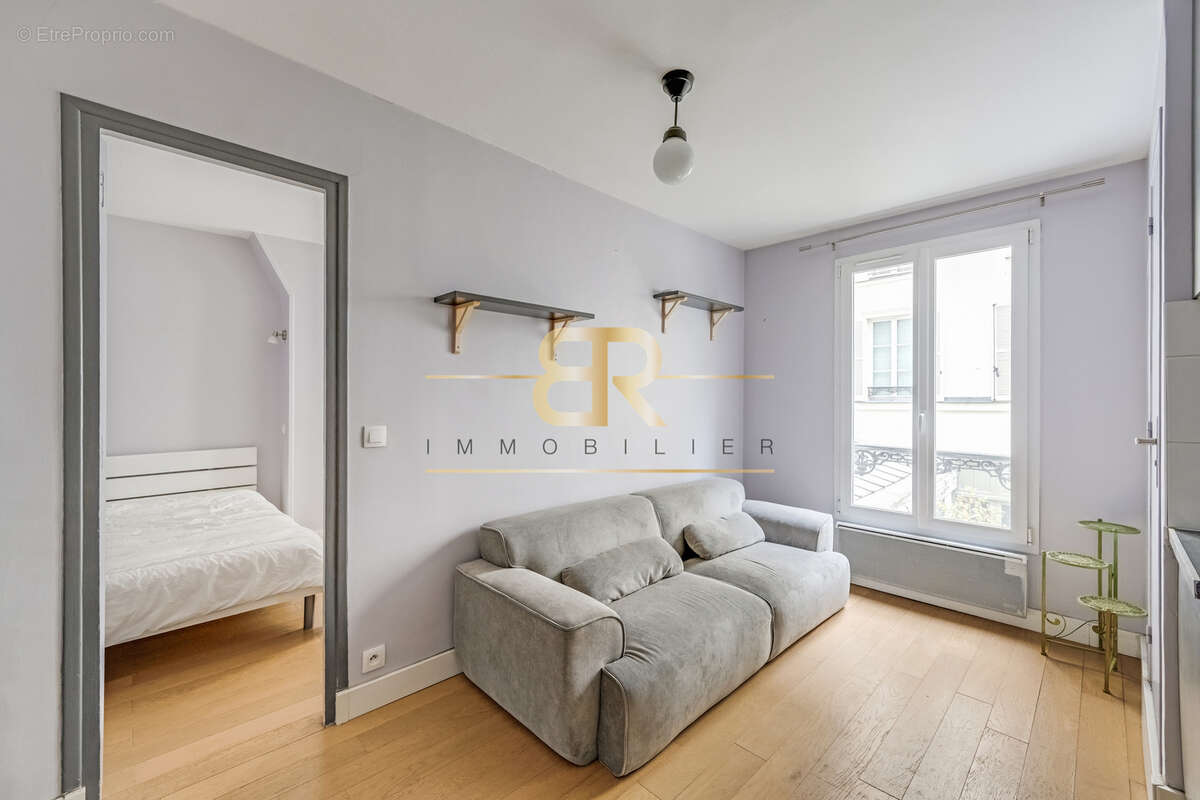 Appartement à PARIS-11E