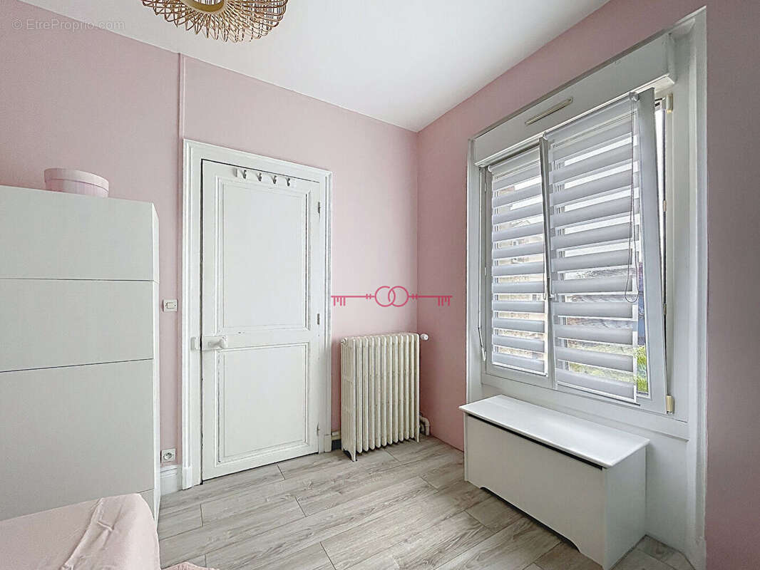 Maison de ville d'environ 82 m2 à Châlons En Champagne - photo 9