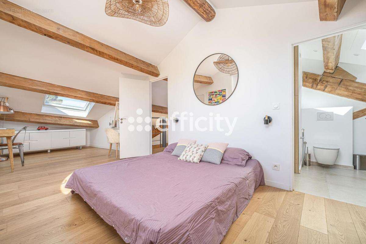 Maison à MARSEILLE-9E