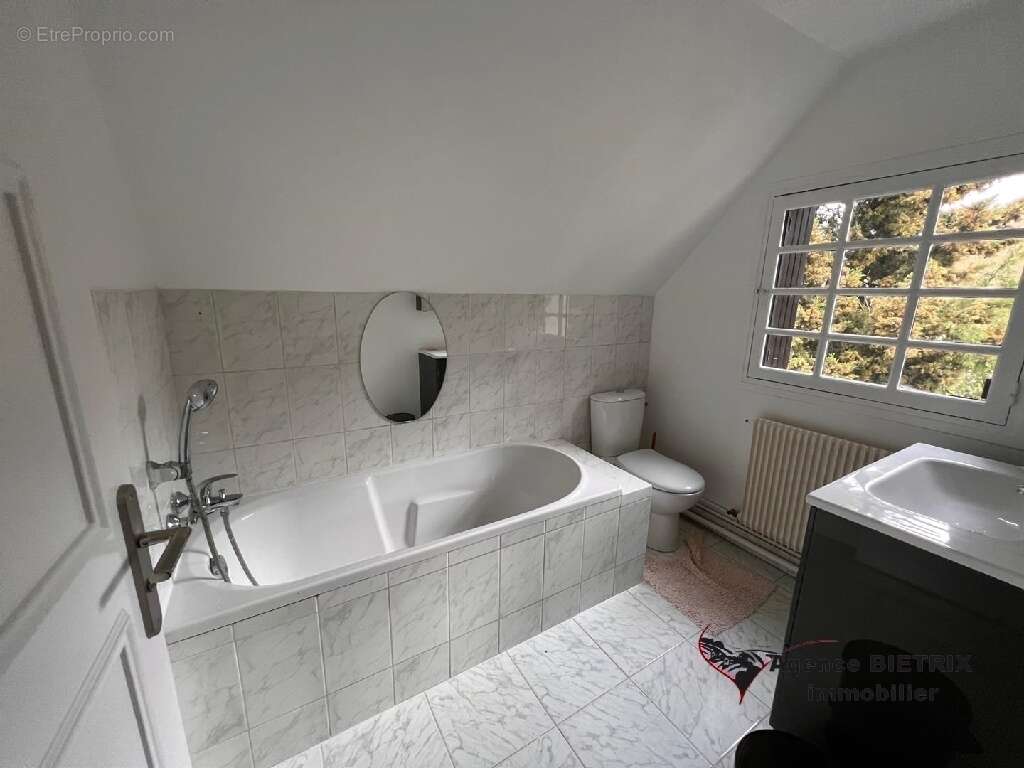 Maison 104 m² à Villiers-Adam  - photo 5