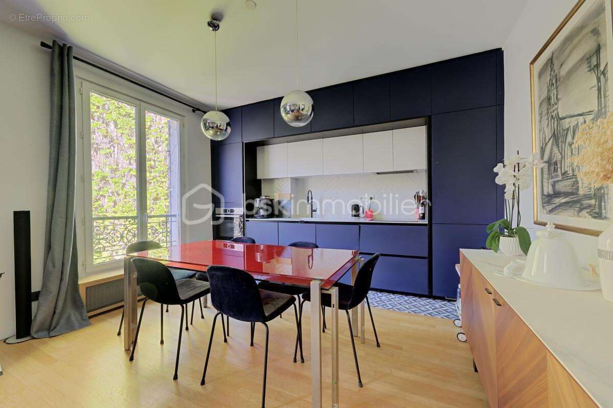 Appartement à PARIS-6E