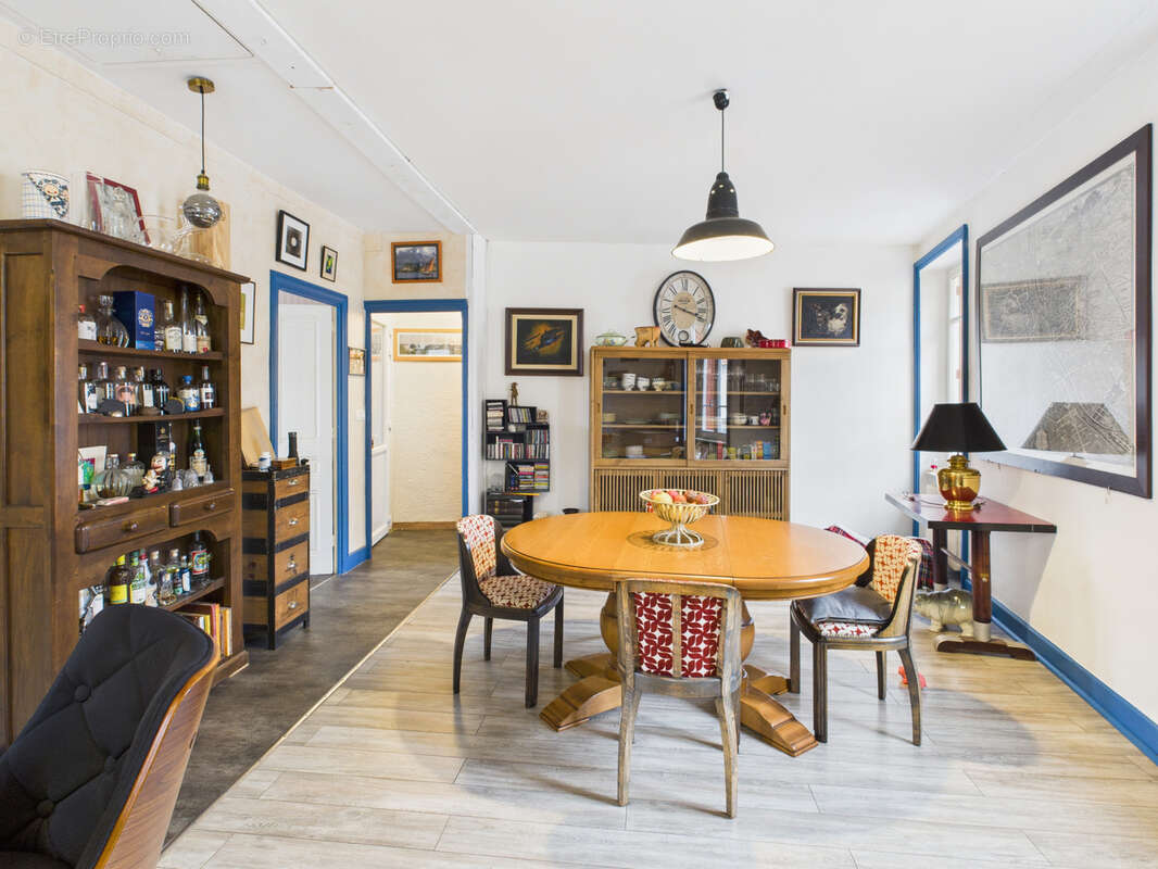 Maison à CRAPONNE-SUR-ARZON