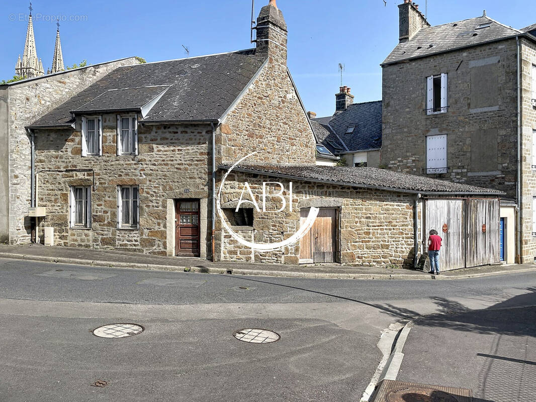 Maison à ANTOIGNY