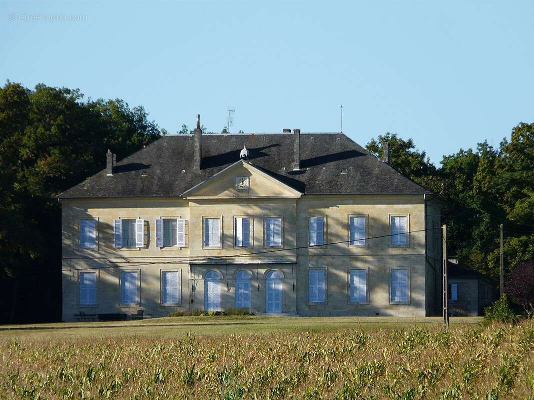 Maison à SORGES