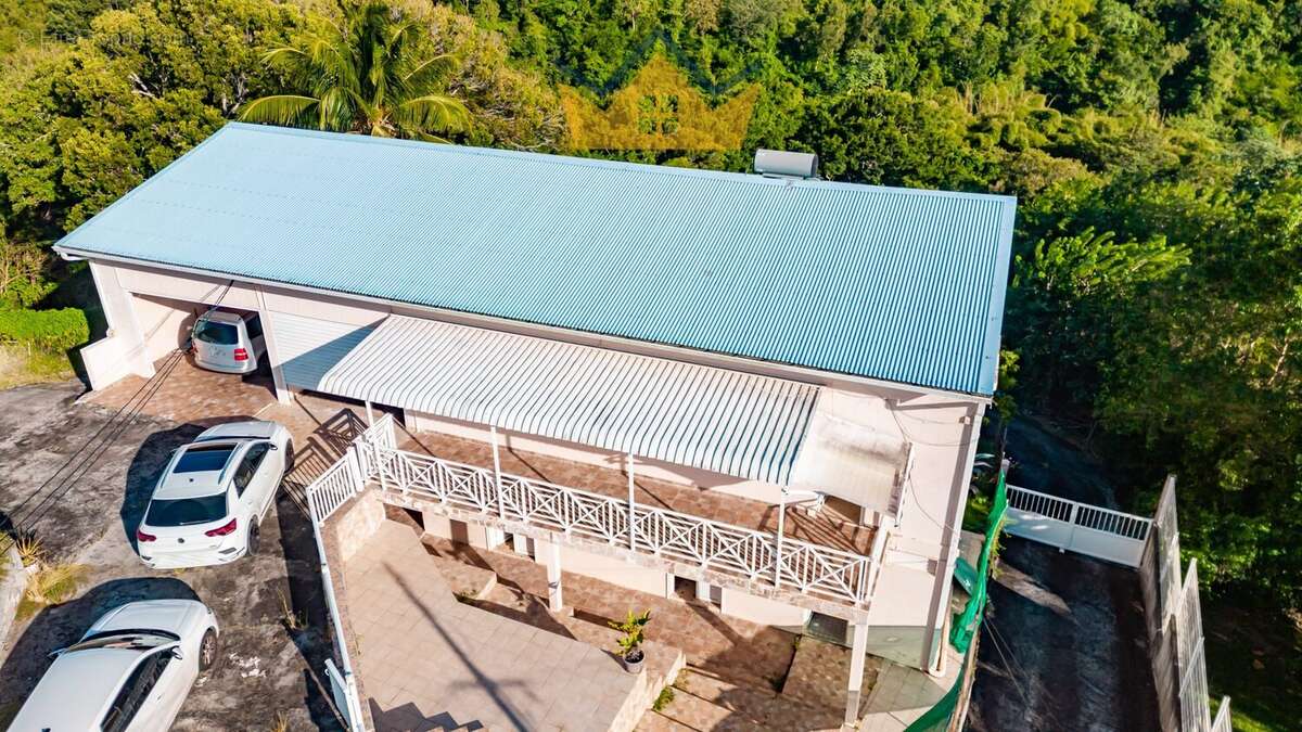 Maison à SCHOELCHER