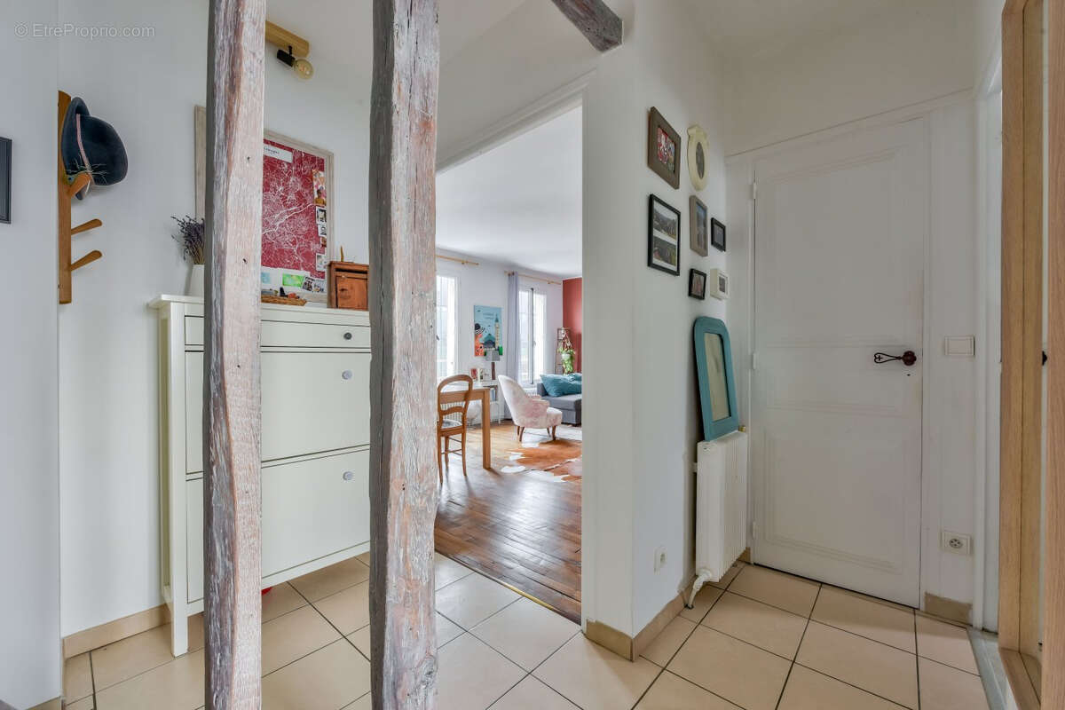 Appartement à SURESNES