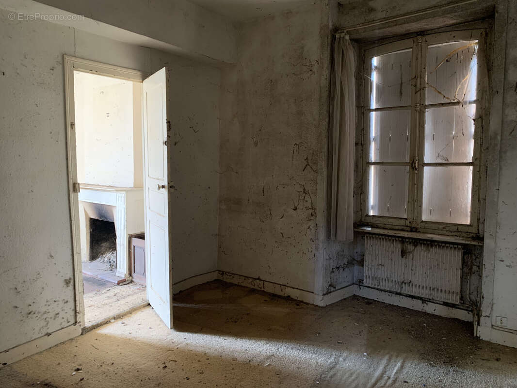 Maison à SAINT-JEAN-LE-THOMAS