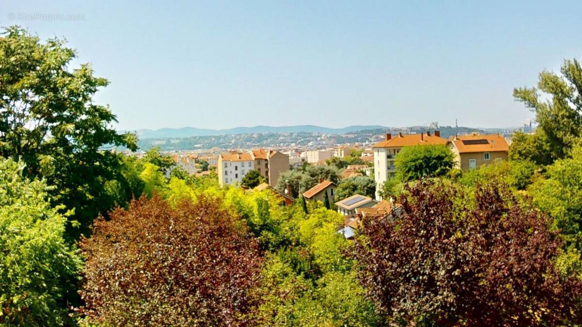 Appartement à LYON-3E